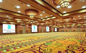 Embassy Suites Omaha- La Vista/ Hotel & Conference Center